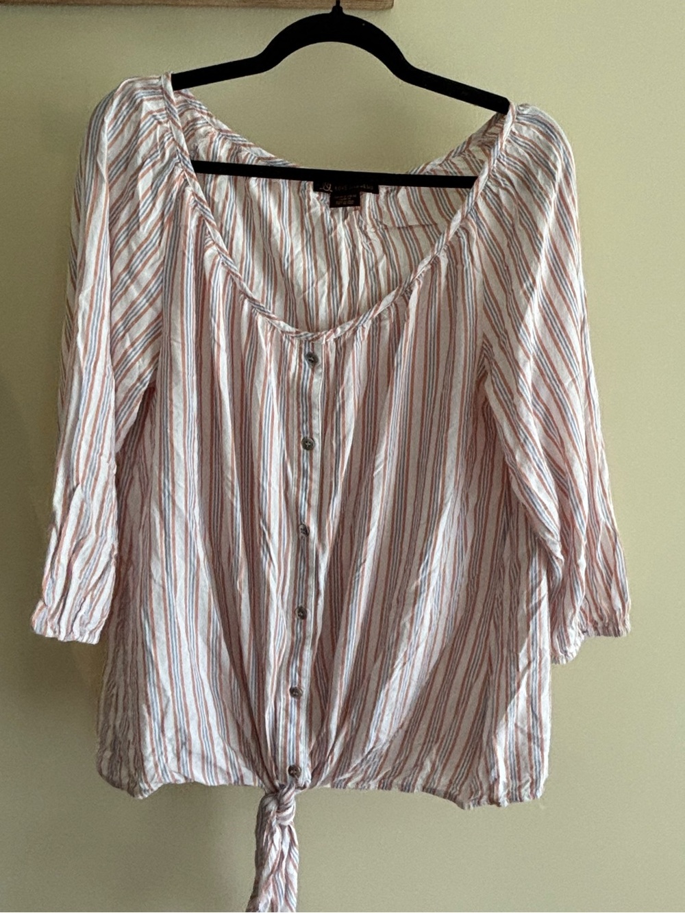 23.) Love & Legand / Striped Button-Front Tie-Hem Top